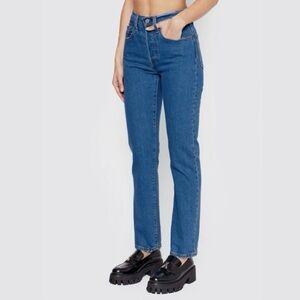Levi’s 501 high-waisted dark-wash jeans. 💙